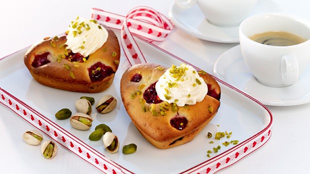 Heart Cupcakes with Pistachios