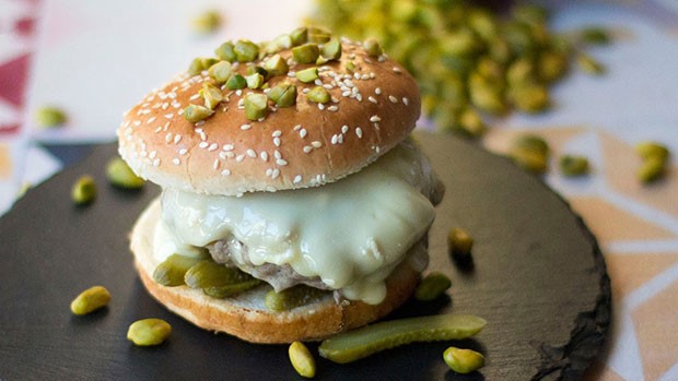 Pistachio Hamburger