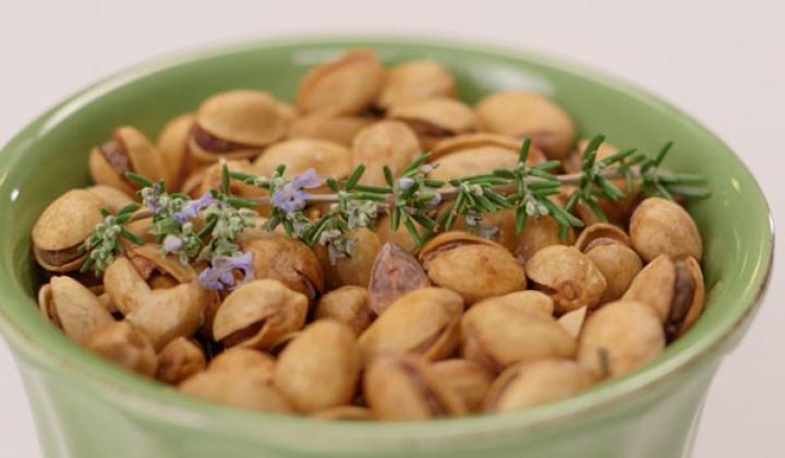 Rosemary Roasted Pistachios 